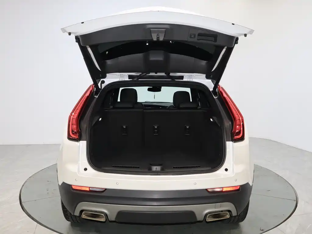 Cadillac XT4 2021 — фото 14