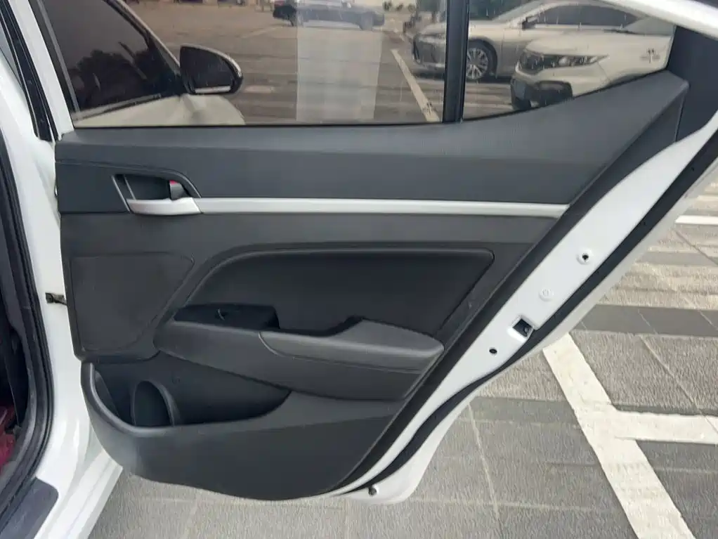 Hyundai Celesta 2018 — фото 16