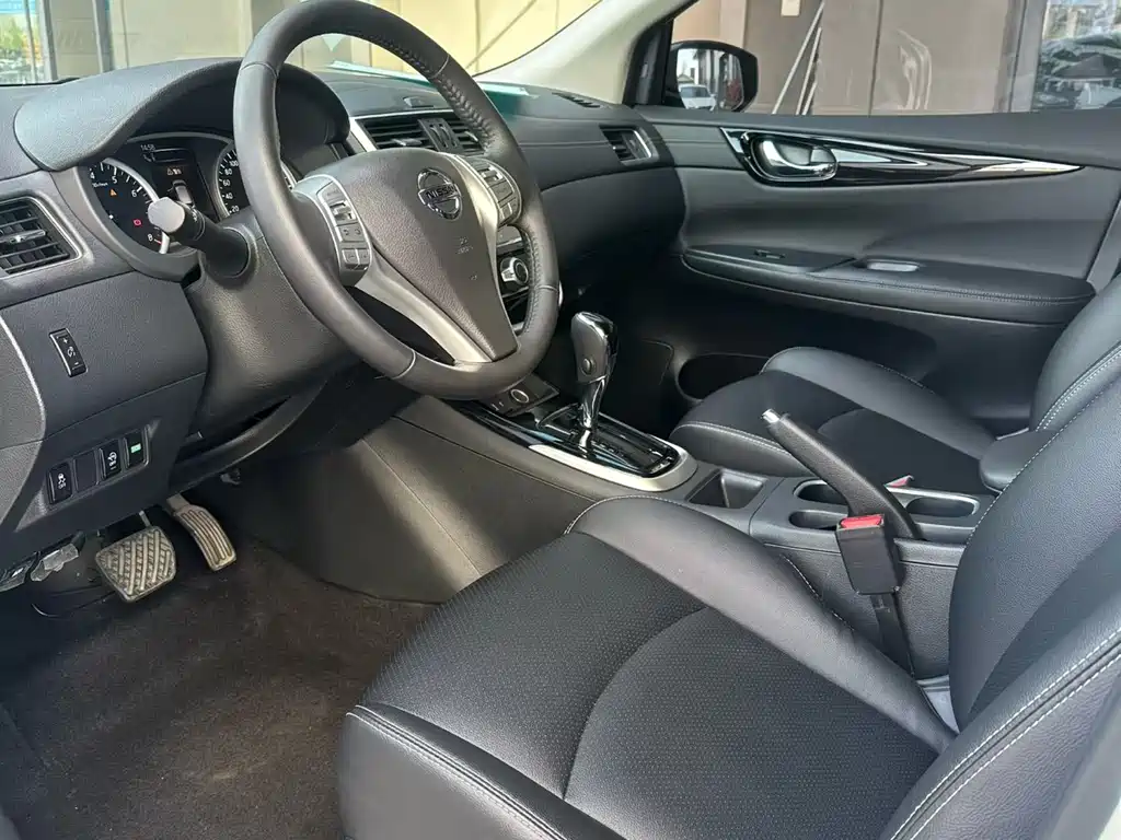 Nissan Tiida 2020