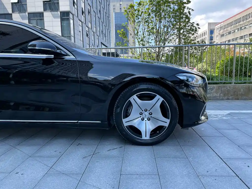 Mercedes-Benz Maybach S-Class 2024 — фото 7