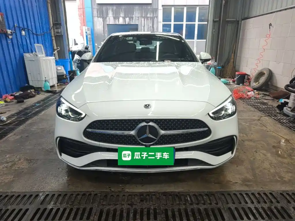 Mercedes-Benz C-Class 2022