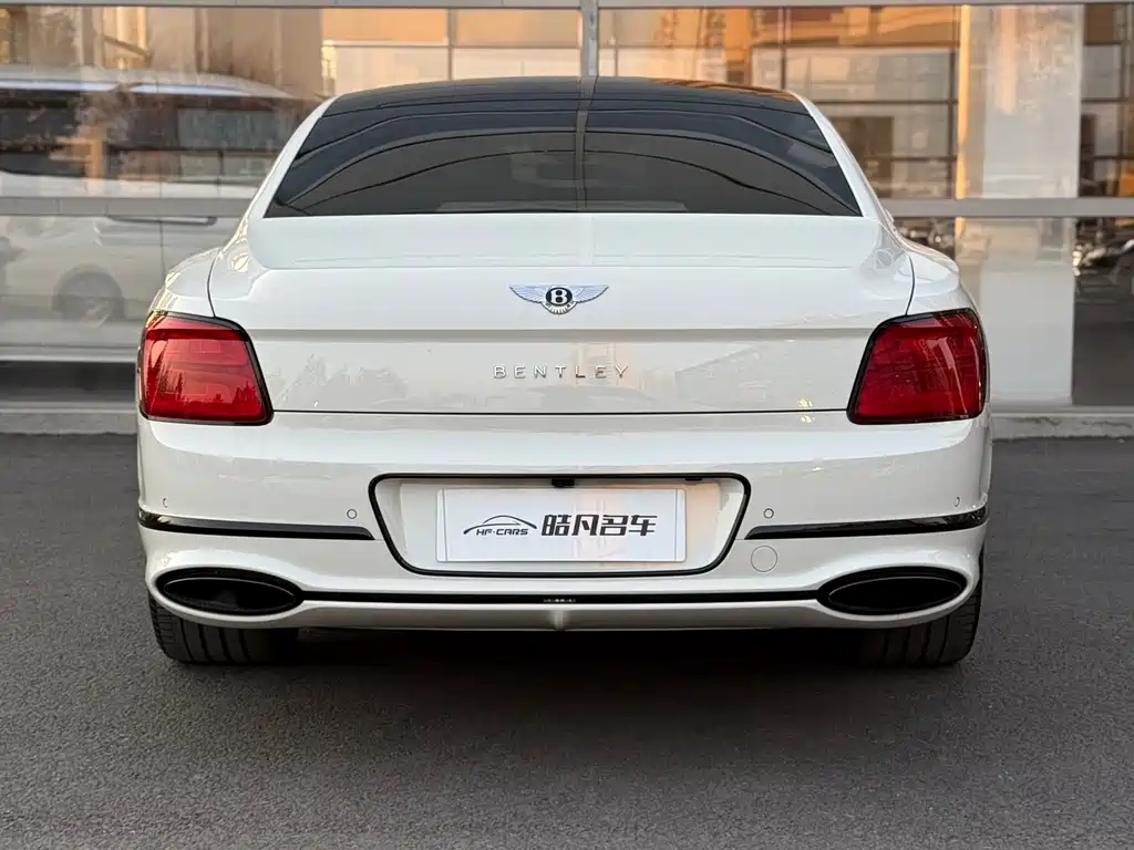 Bentley Flying Spur PHEV 2023
