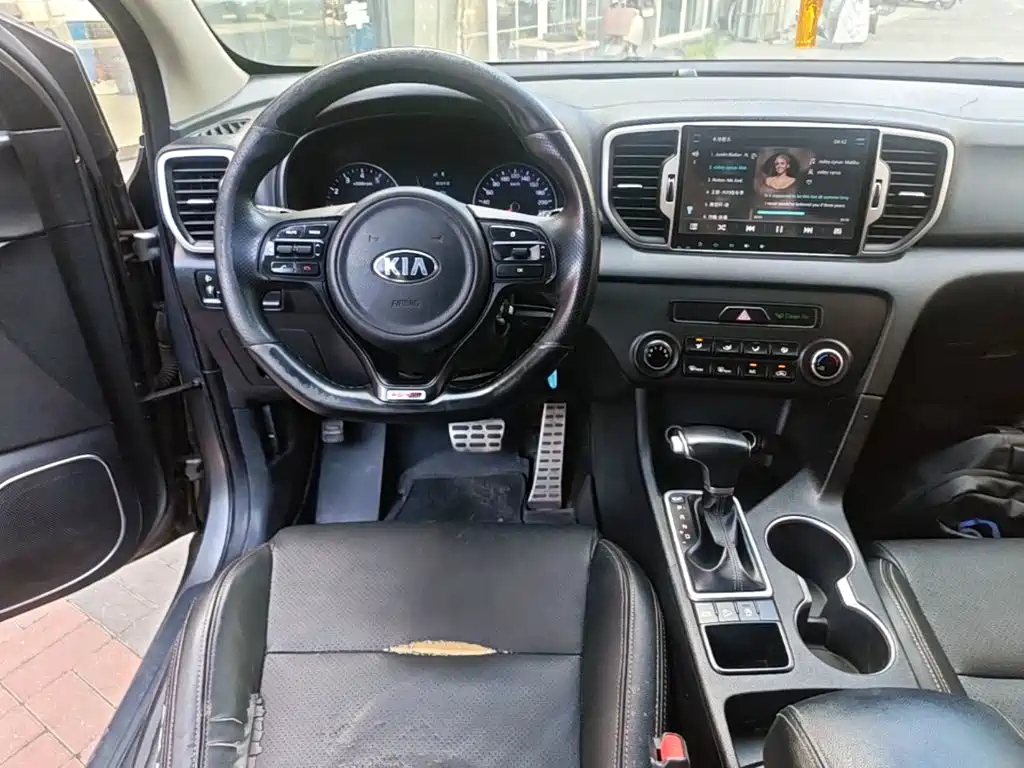 Kia KX5 2016 — фото 13
