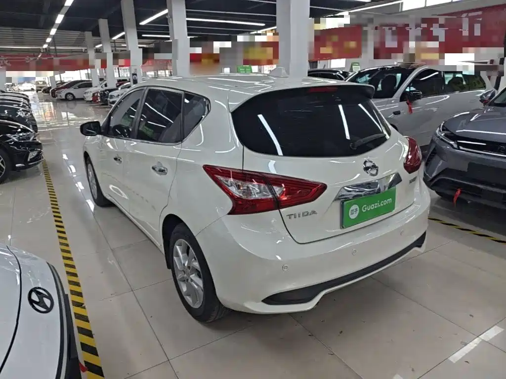 Nissan Tiida 2024