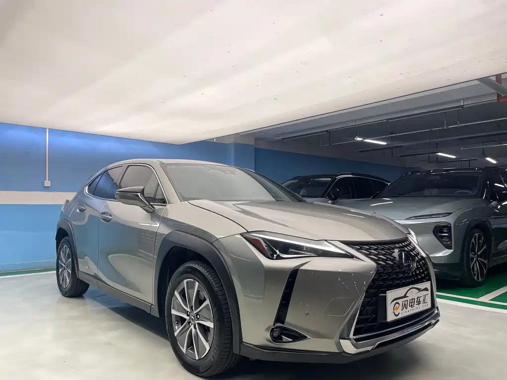 Lexus UX New Energy 2022 — фото 3