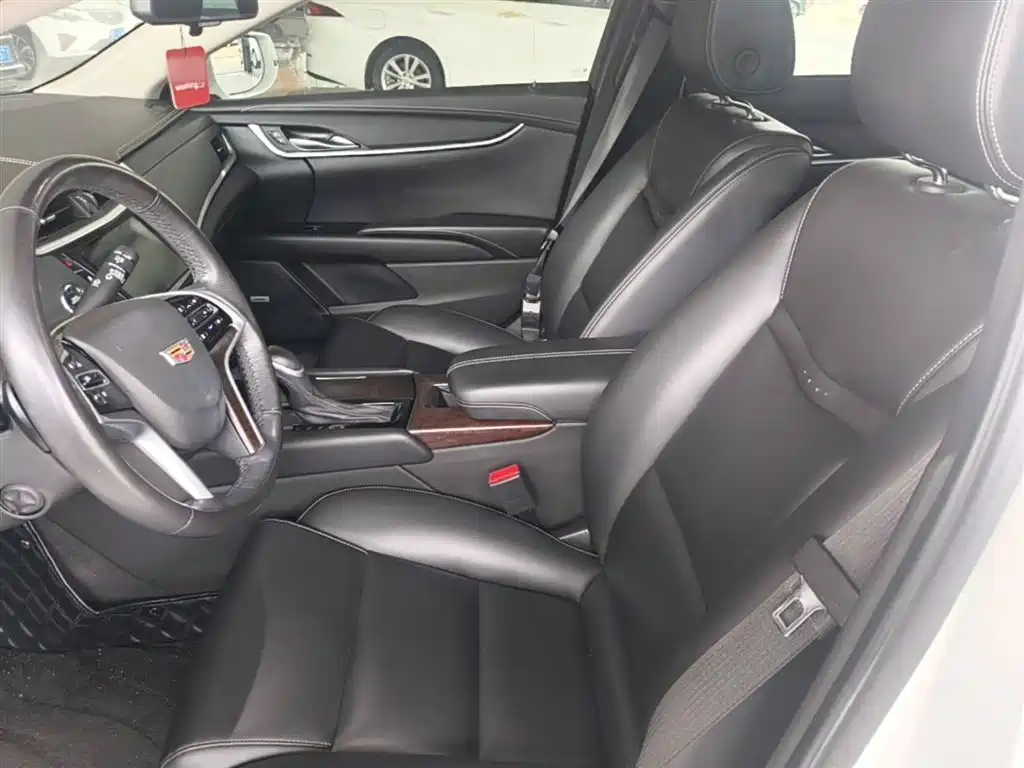 Cadillac XTS 2020 — фото 15