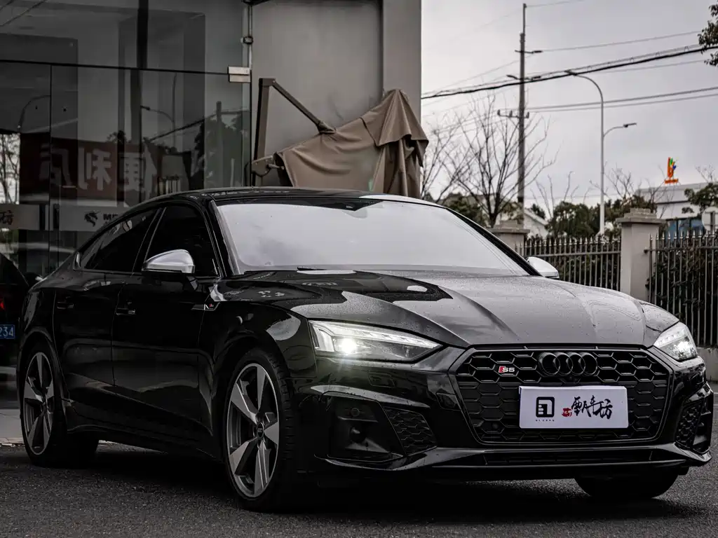Audi S5 2023 — фото 3