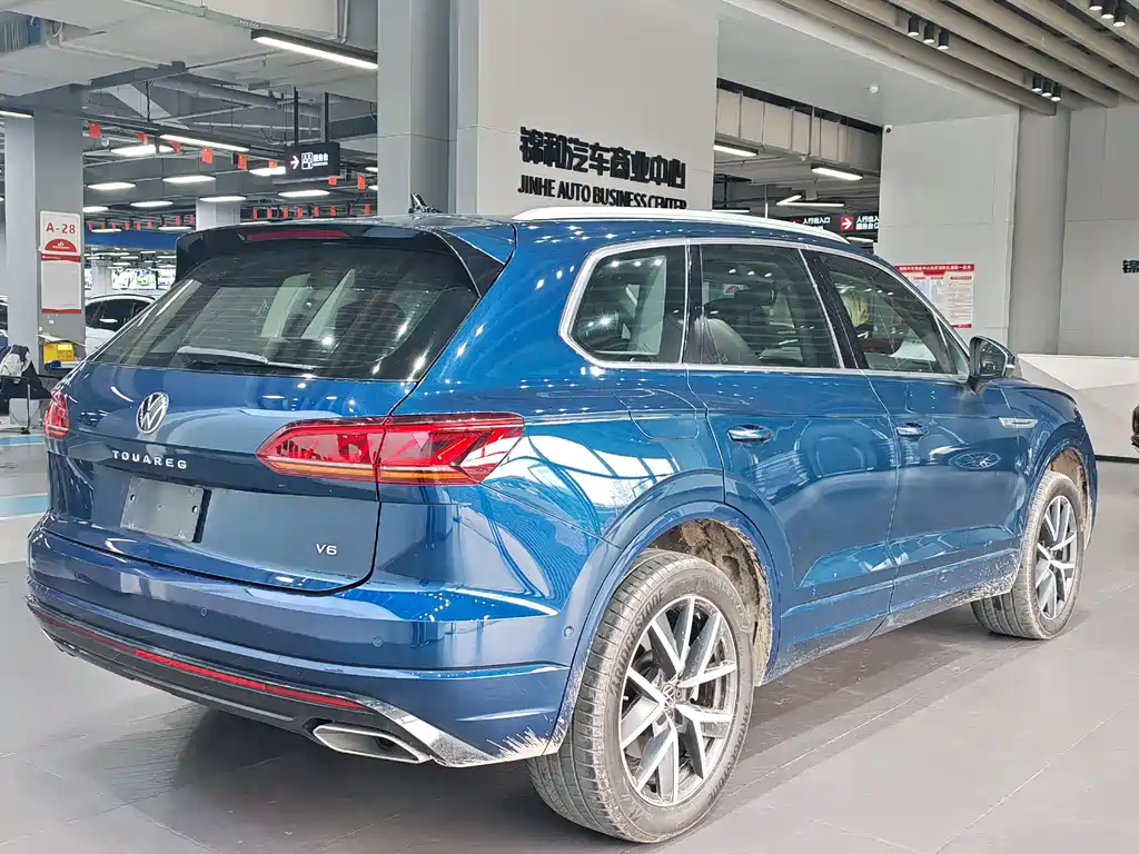 Volkswagen Touareg 2020 — фото 5