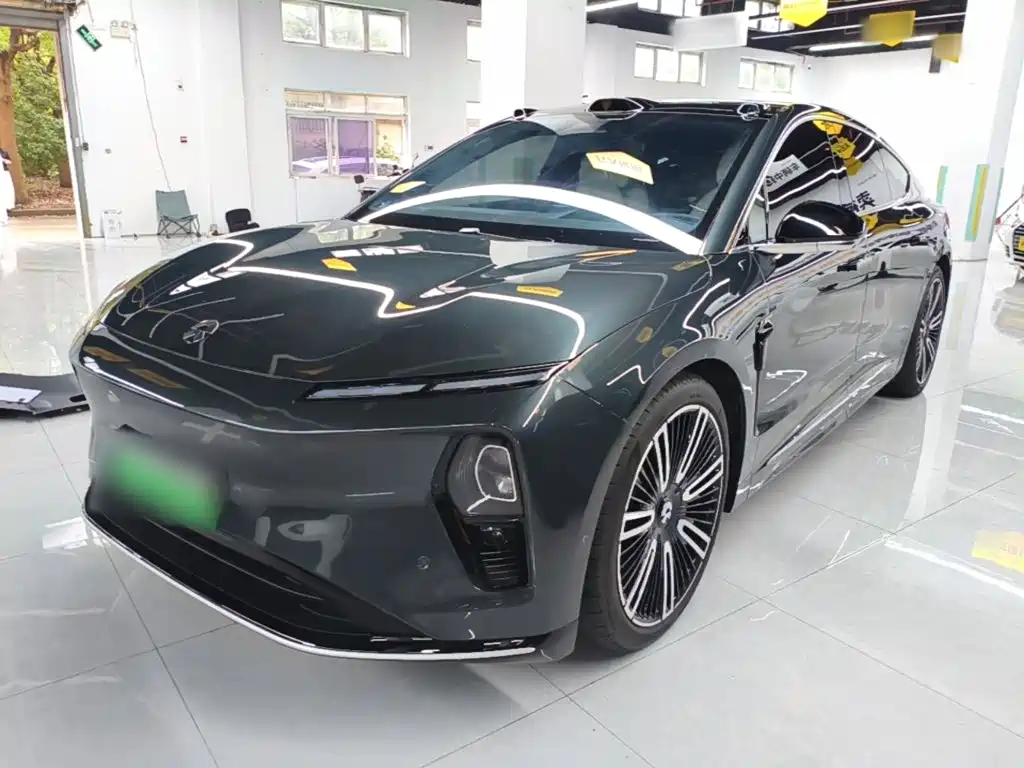 NIO ET9 2025