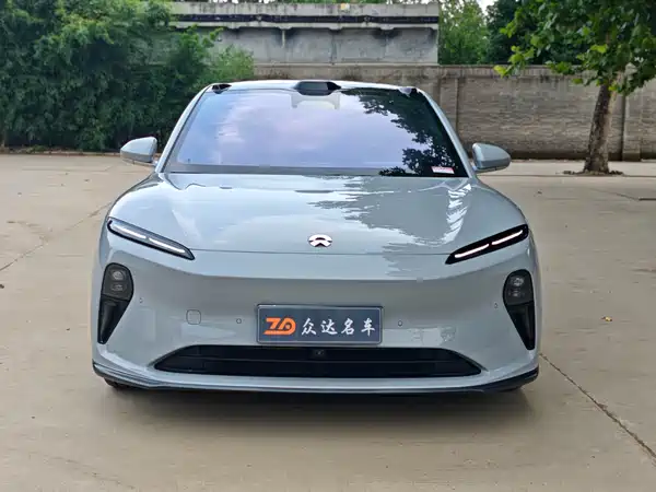 NIO ET5T 2025