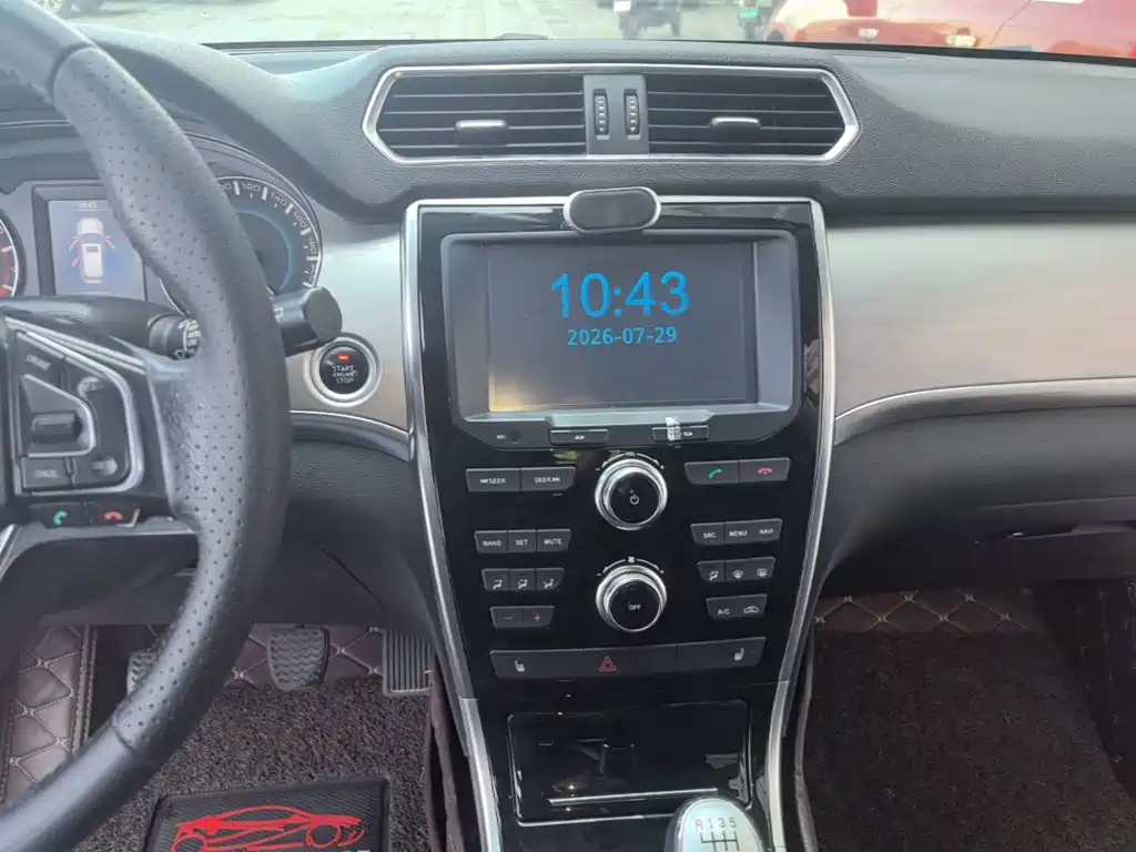Haval H2 2015 — фото 13