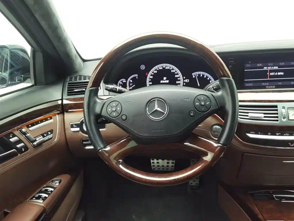 Brabus S-Class 2016 — фото 11