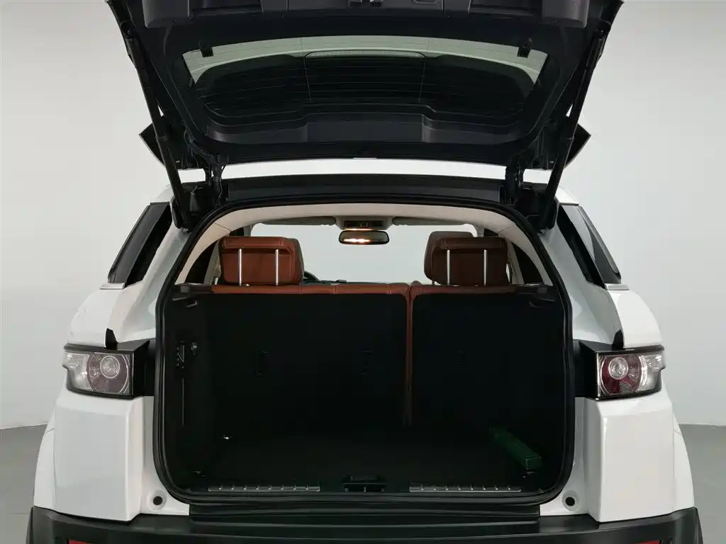 Land Rover Evoque 2013 — фото 16