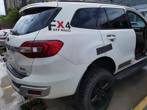 Ford Everest 2018