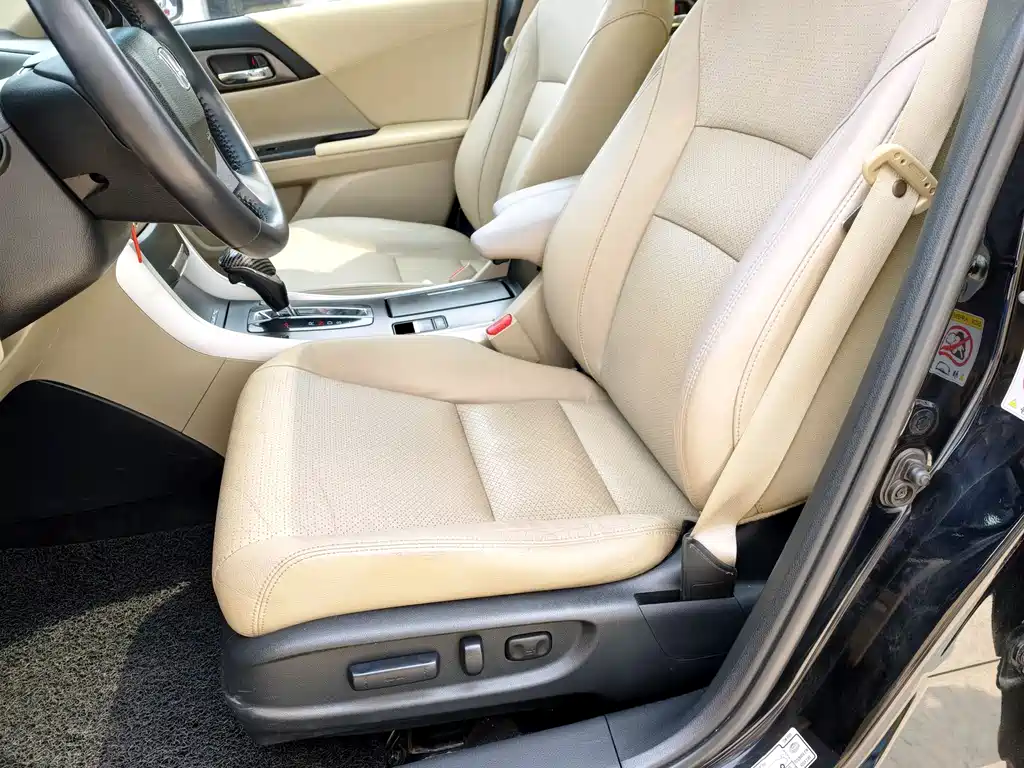 Honda Accord 2016 — фото 14