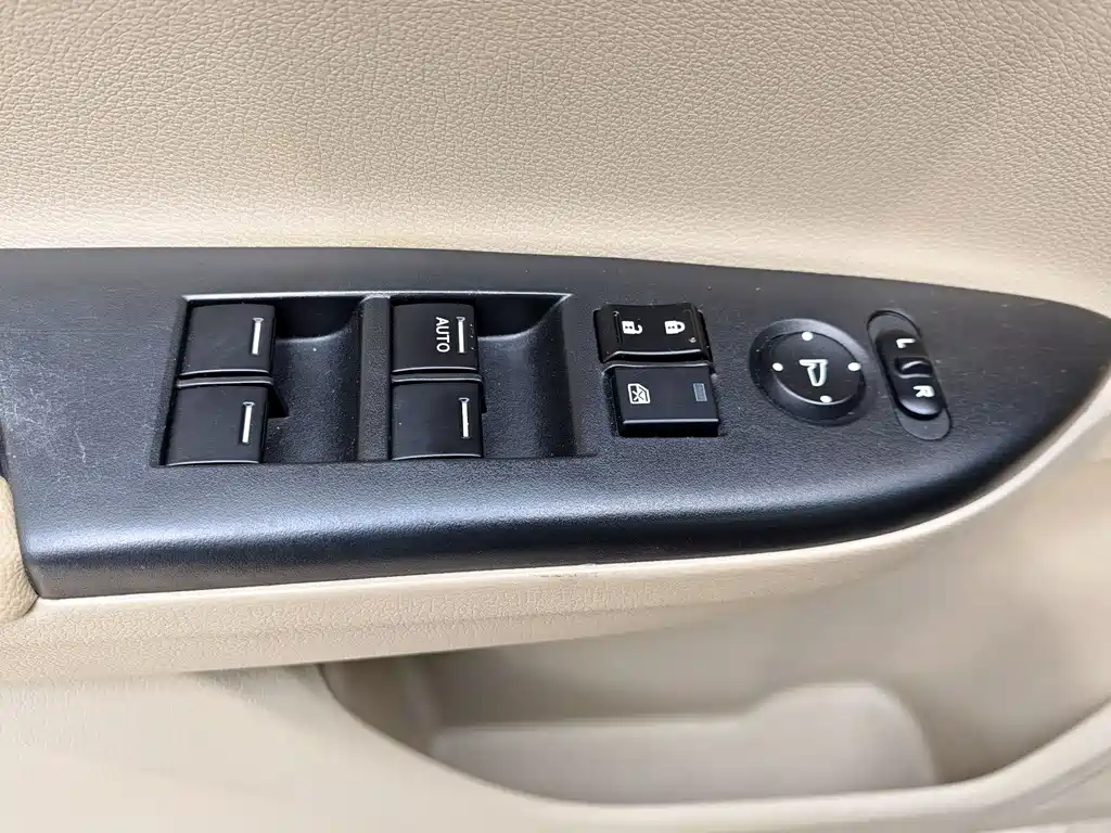 Honda Accord 2016 — фото 20