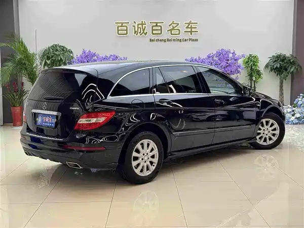Mercedes-Benz R-Class 2017