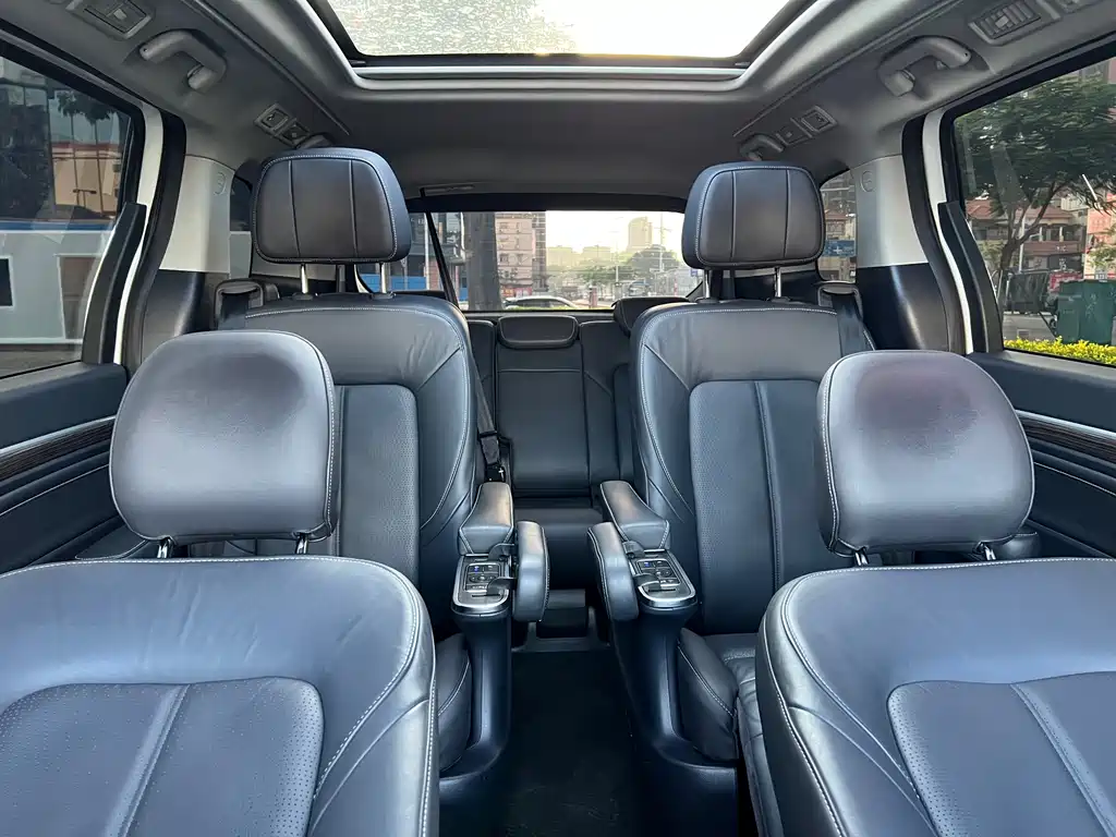 GAC Motor Trumpchi M8 2022 — фото 18