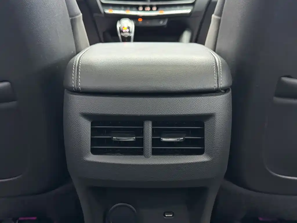 Cadillac CT5 2020 — фото 15