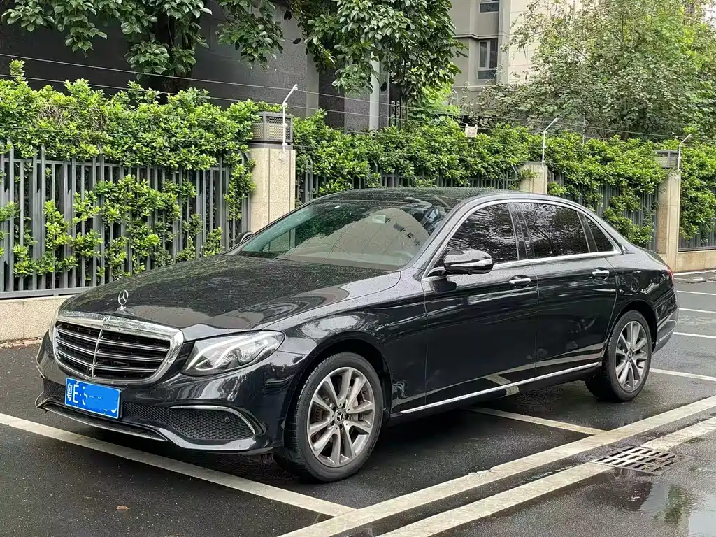 Mercedes-Benz E-Class 2018 — фото 1