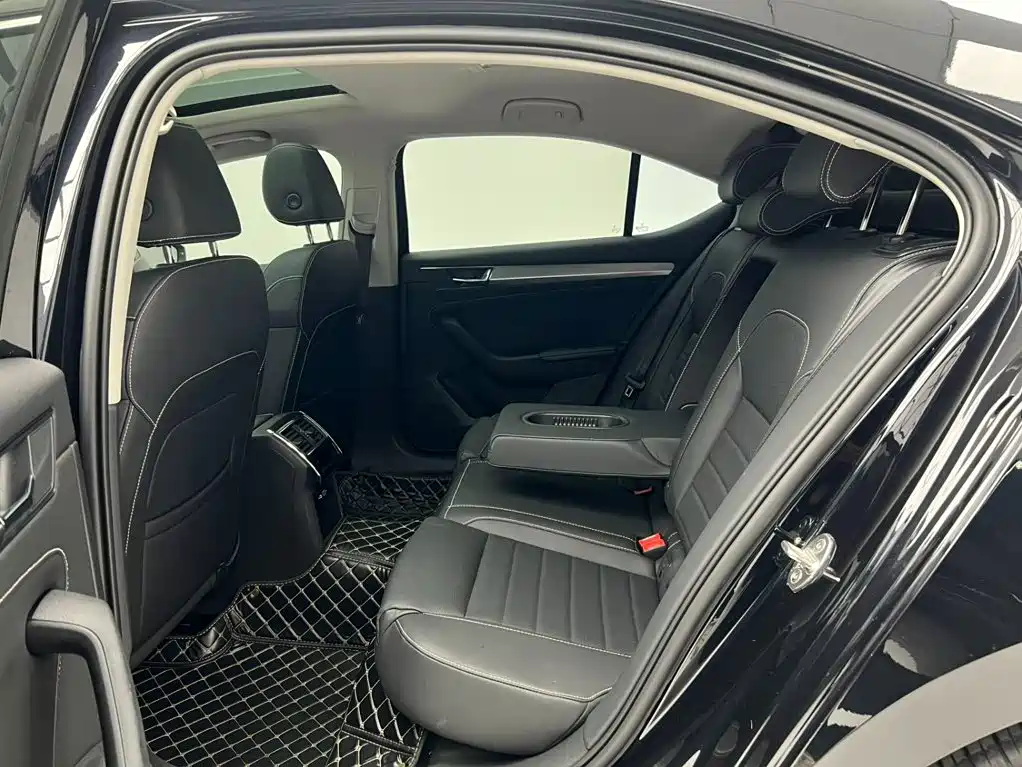 Skoda Speedy 2024 — фото 14