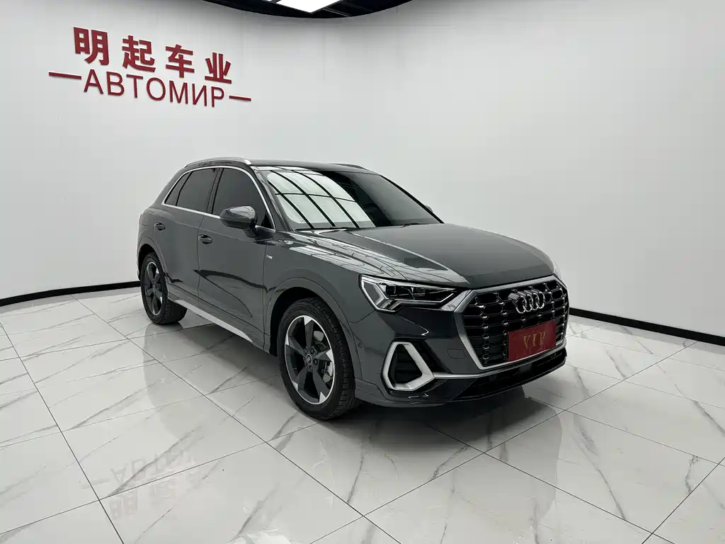 Audi Q3 2023 — фото 3