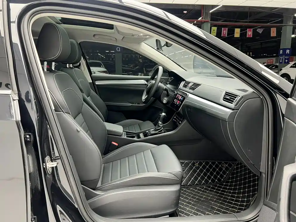 Skoda Speedy 2024 — фото 15