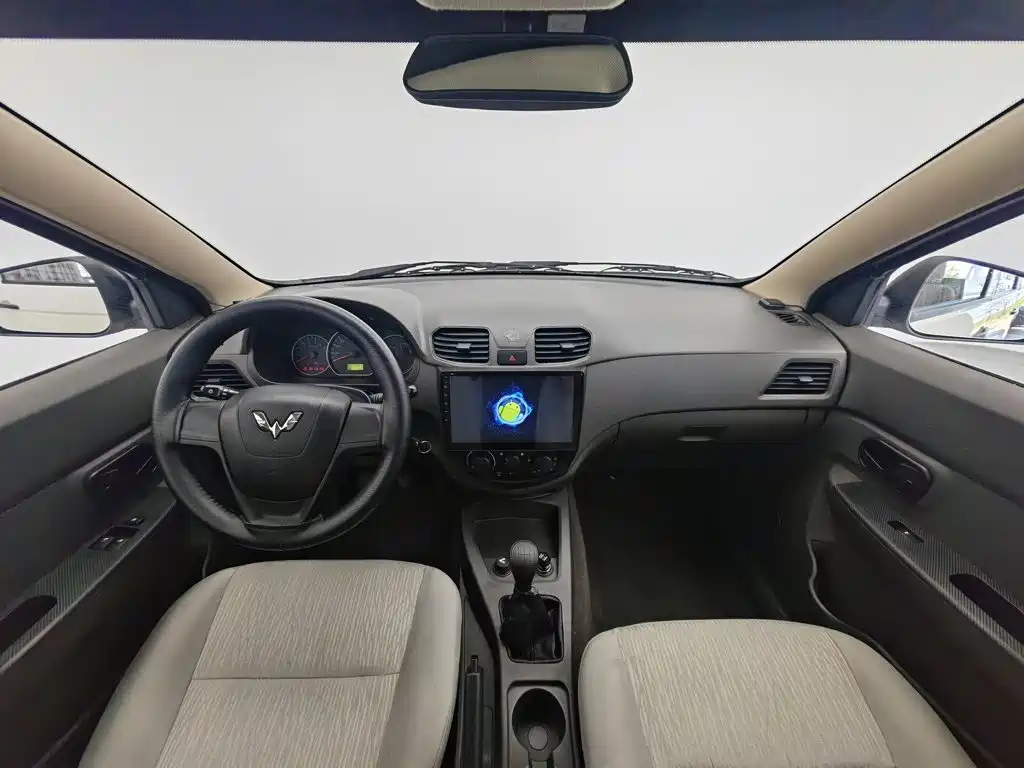Wuling Hongguang 2019