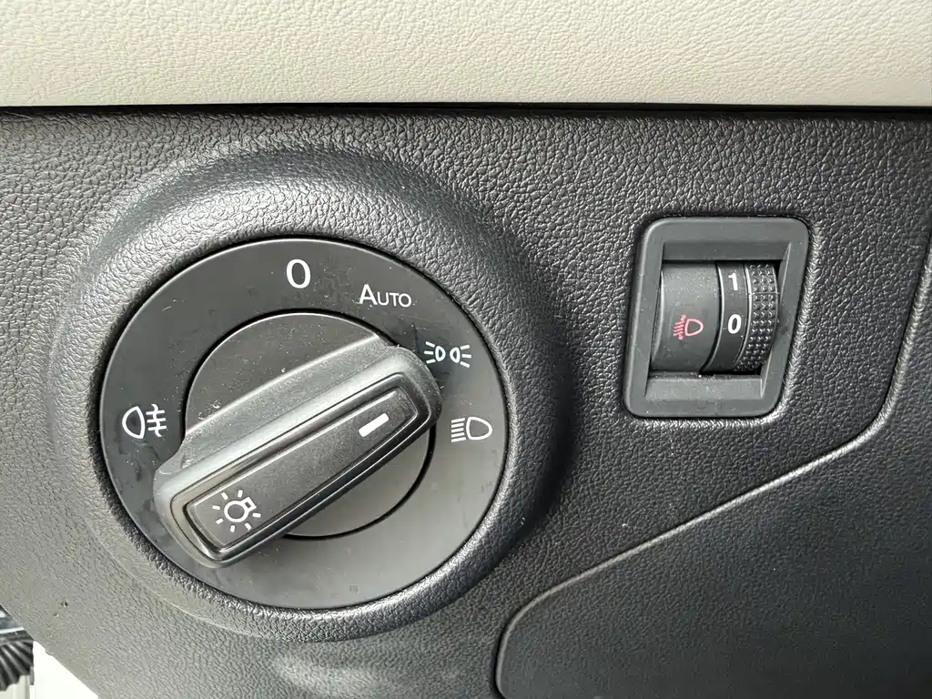 Jetta VS7 2022 — фото 12