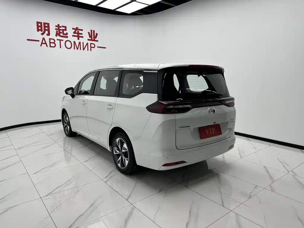 GAC Motor Trumpchi M6 2022 — фото 8