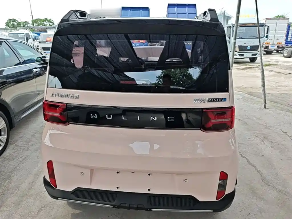 Wuling MINIEV 2023 — фото 6