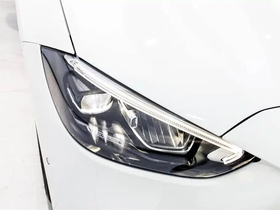 Mercedes-Benz C-Class 2024 — фото 14