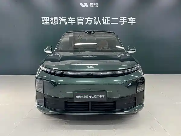 Li Auto L6 2026