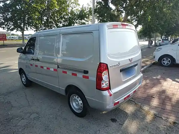 Wuling Rongguang S 2023