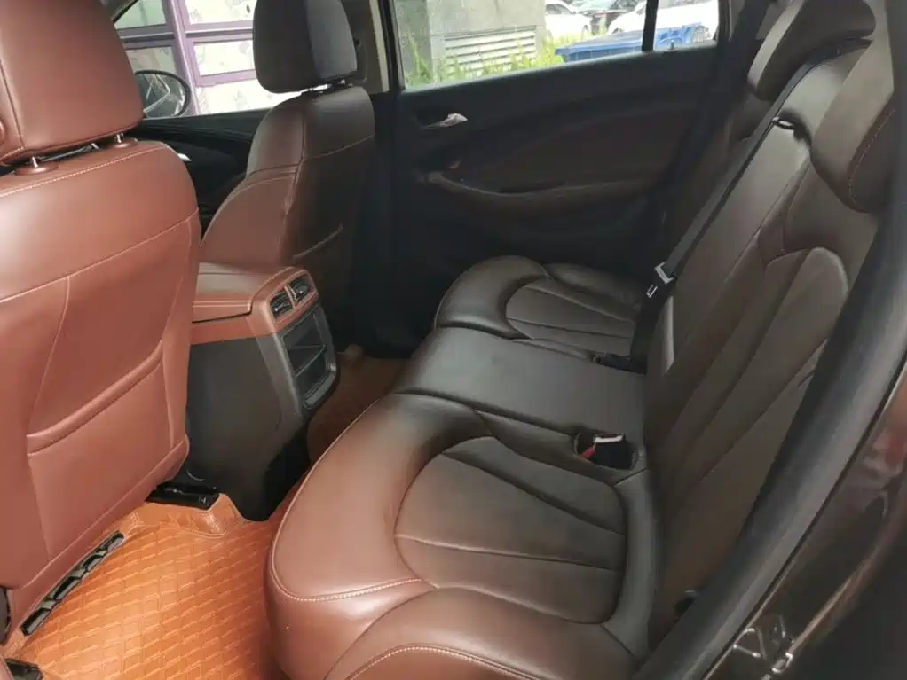 Buick Envision Plus 2021 — фото 17