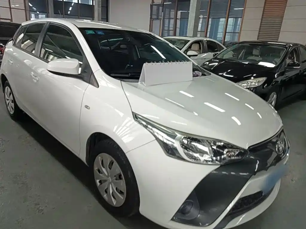 Toyota Yaris L 2018 — фото 4