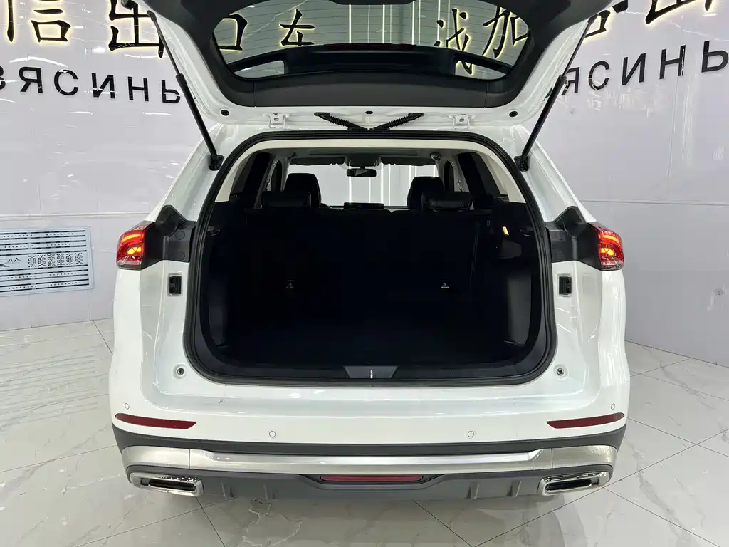 Haval H6 2023 — фото 17