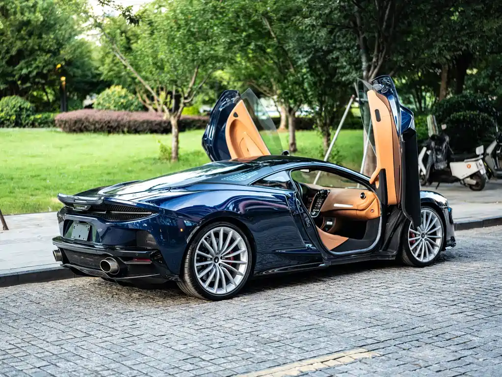 McLaren GT 2023 — фото 4