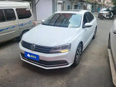Volkswagen Sagitar 2019
