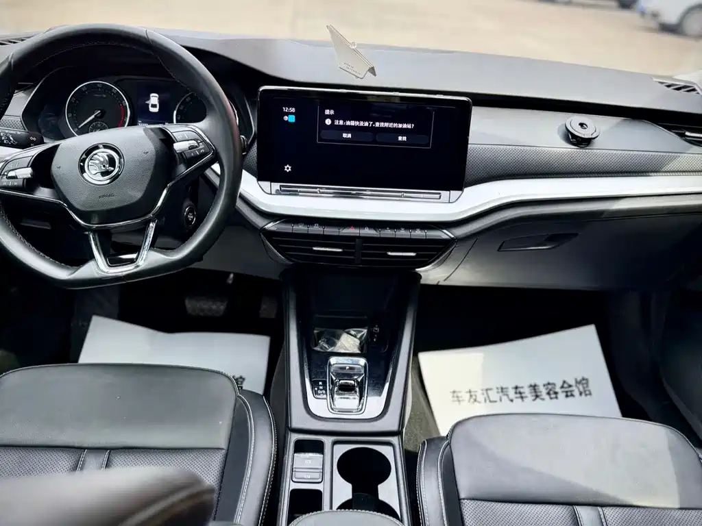 Skoda Octavia 2022 — фото 23