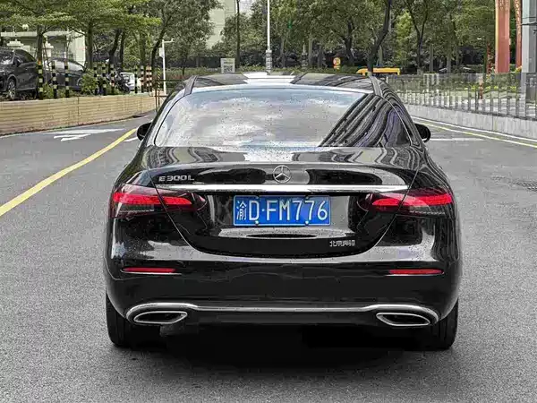 Mercedes-Benz E-Class 2021