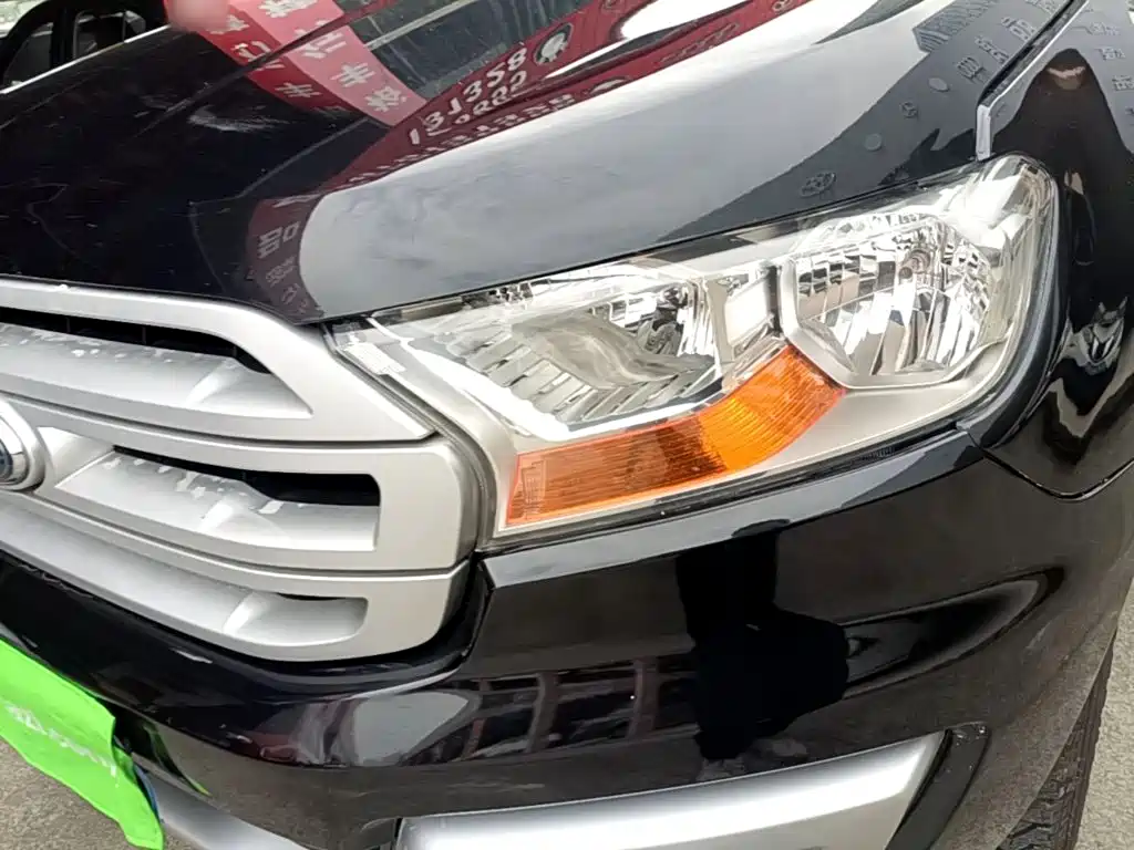 Ford Everest 2016 — фото 24