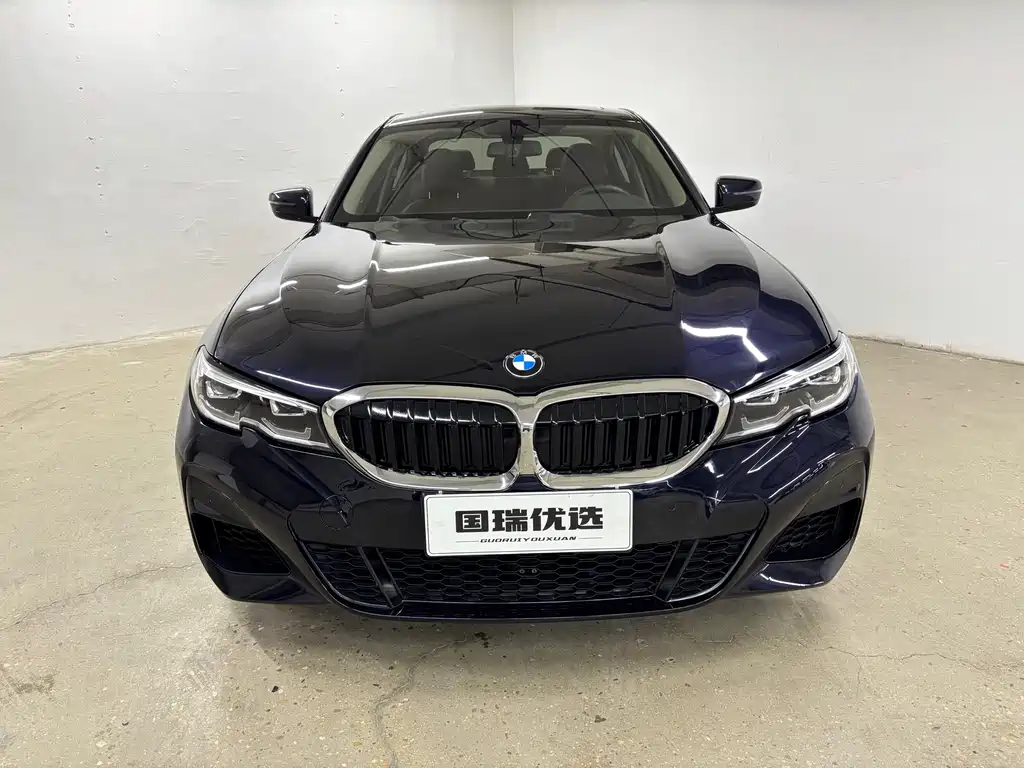 BMW 3 Series 2022