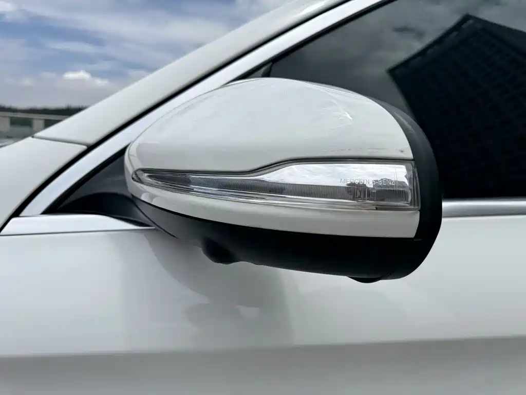Mercedes-Benz GLC 2020 — фото 26