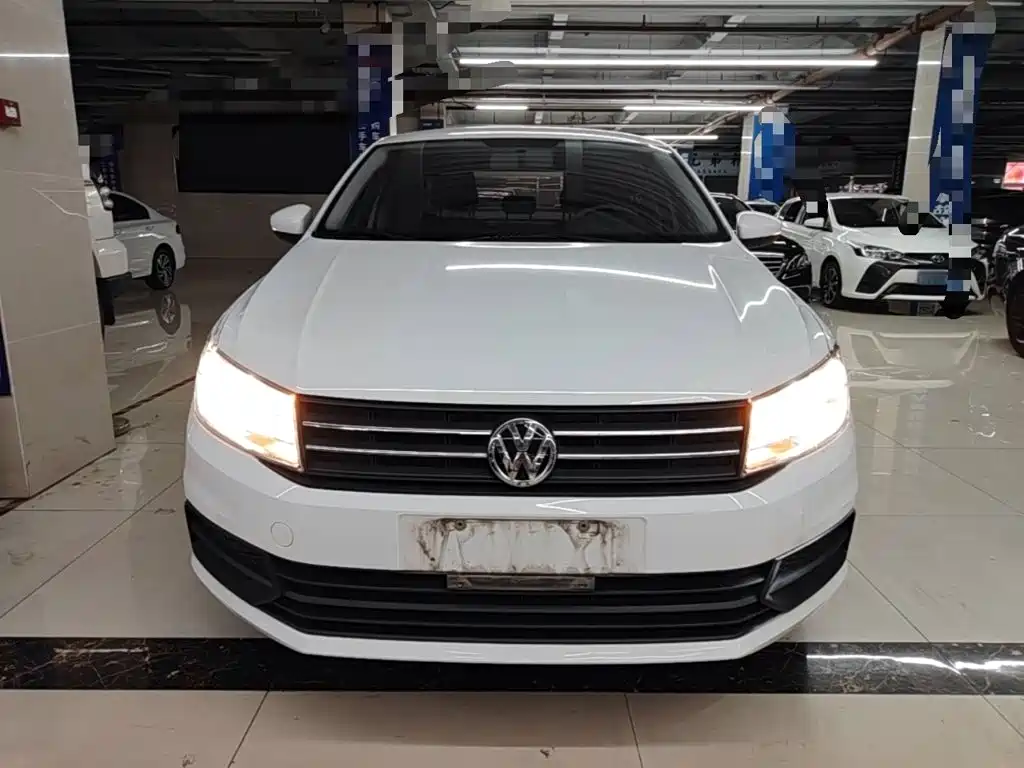 Volkswagen Santana 2021