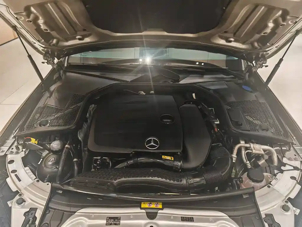 Mercedes-Benz C-Class 2020 — фото 19