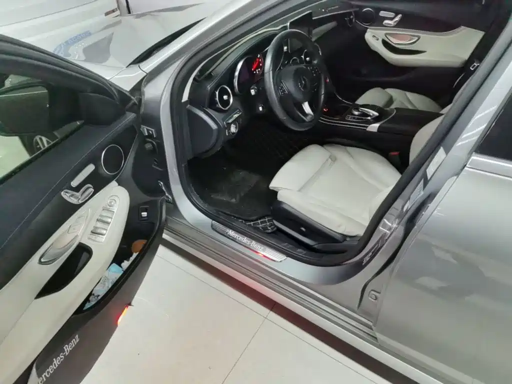 Mercedes-Benz C-Class 2016 — фото 16
