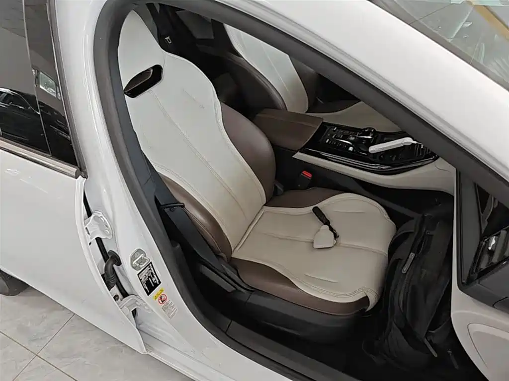 BYD Qin PLUS 2024 — фото 25