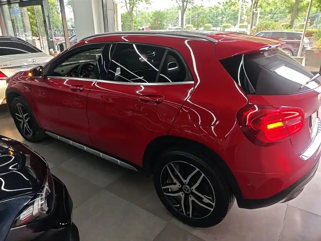 Mercedes-Benz GLA 2017 — фото 5