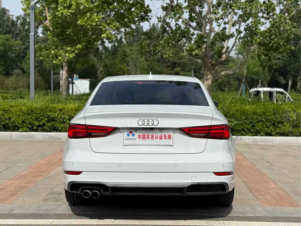 Audi A3 2017 — фото 19